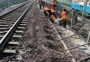 于洪铁路下沉注浆
